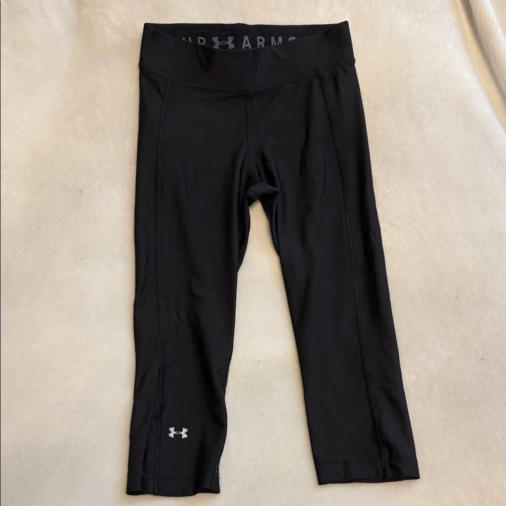Under Armour Women’s compression Charcoal Leggings